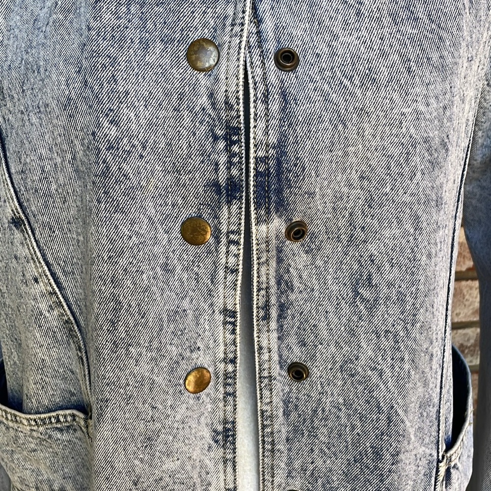 Acid Washed Denim Coat - Picture 4 of 12